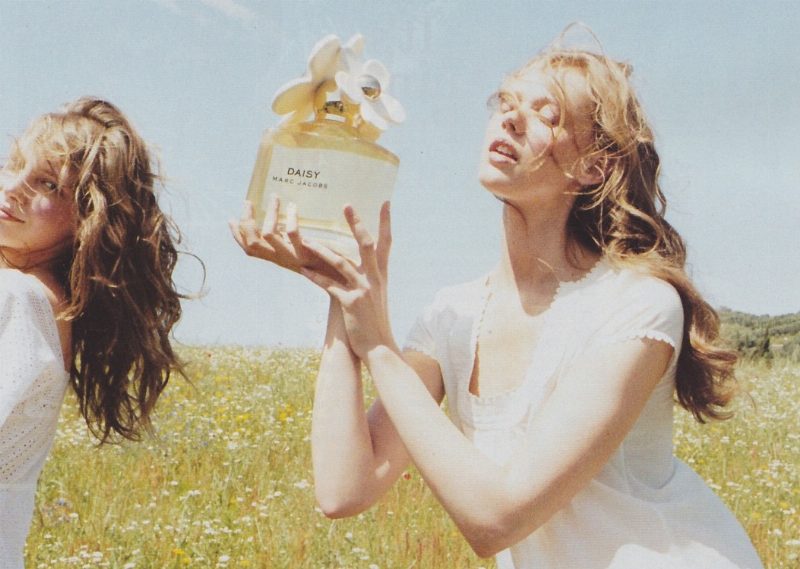 Видео кампании Daisy by Marc Jacobs