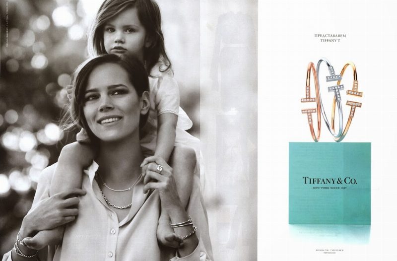 Tiffany&Co  продает все больше бриллиантов