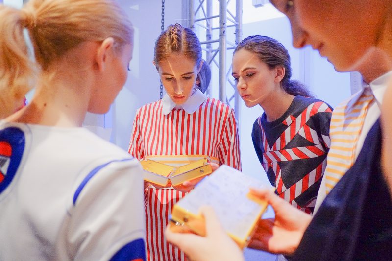 Бэкстейдж показа Anna K, S/S 2015