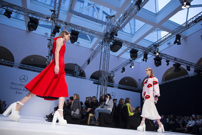 53 удивительные фотографии Райана Купманса с Mercedes-Benz Kiev Fashion Days S/S 2015