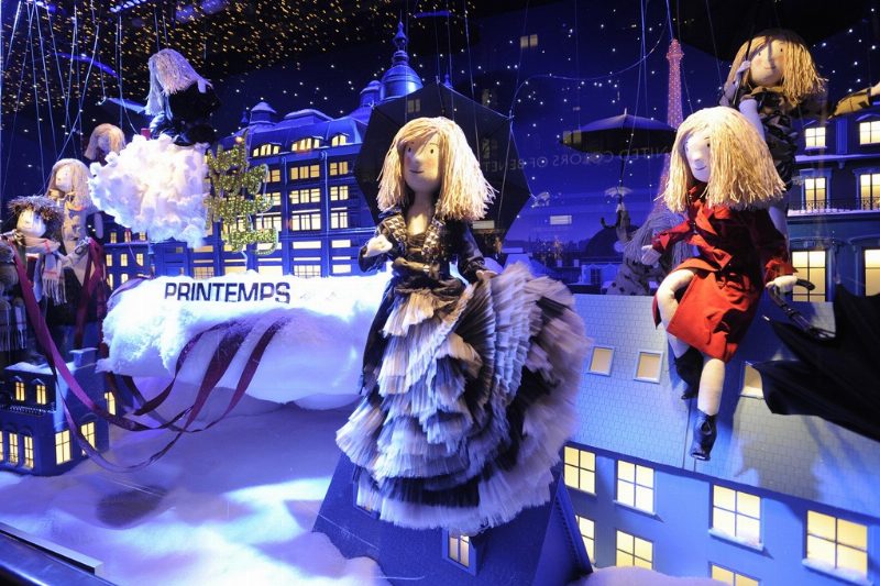 Printemps презентовали праздничные витрины
