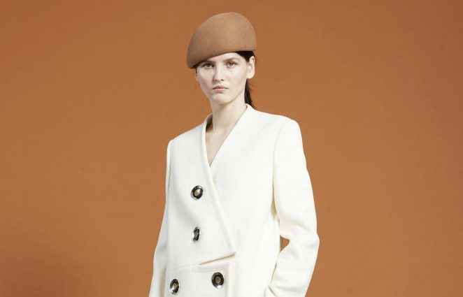 13 восхитительных пальто из Pre-Fall коллекций