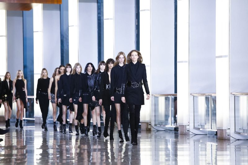 Неделя моды в Париже: Anthony Vaccarello осень/зима - 2015/2016