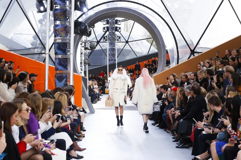 Неделя моды в Париже: коллекция Louis Vuitton осень/зима - 2015/2016