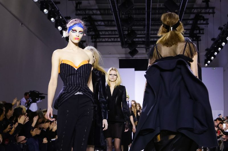 Неделя моды в Париже: коллекция Maison Margiela осень/зима - 2015/2016