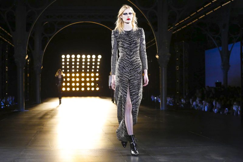 Неделя моды в Париже: коллекция Saint Laurent осень/зима - 2015/2016