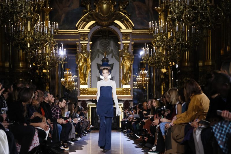 Неделя моды в Париже: коллекция Stella McCartney осень/зима - 2015/2016