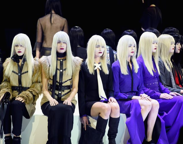 В сети появилось видео коллаборации Марины Абрамович и Costume National