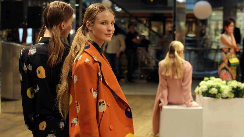 Helen Marlen Mandarin открыл новый сезон презентацией Poustovit F/W 2015