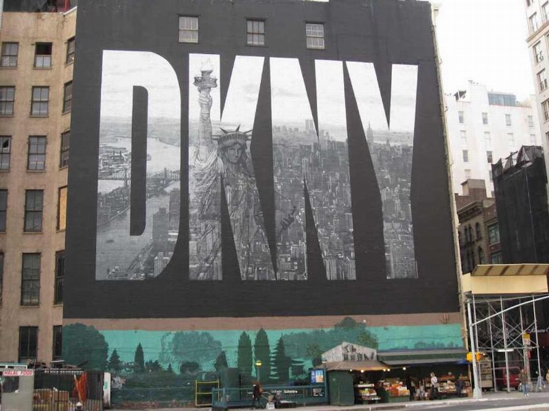Почему LVMH продал DKNY