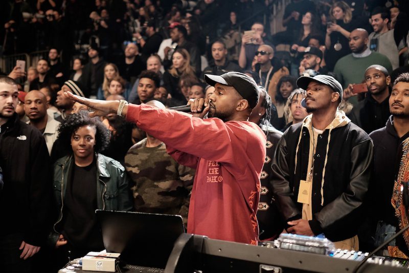 Канье Уэст представит новую коллекцию Yeezy на неделе моды в Нью-Йорке