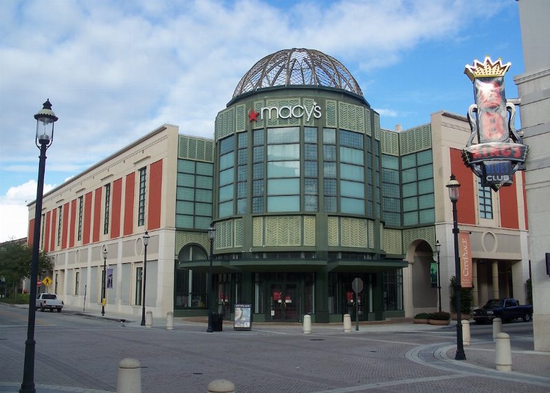 Почему вы должны идти в e-commerce: объясняем на примере Macy`s