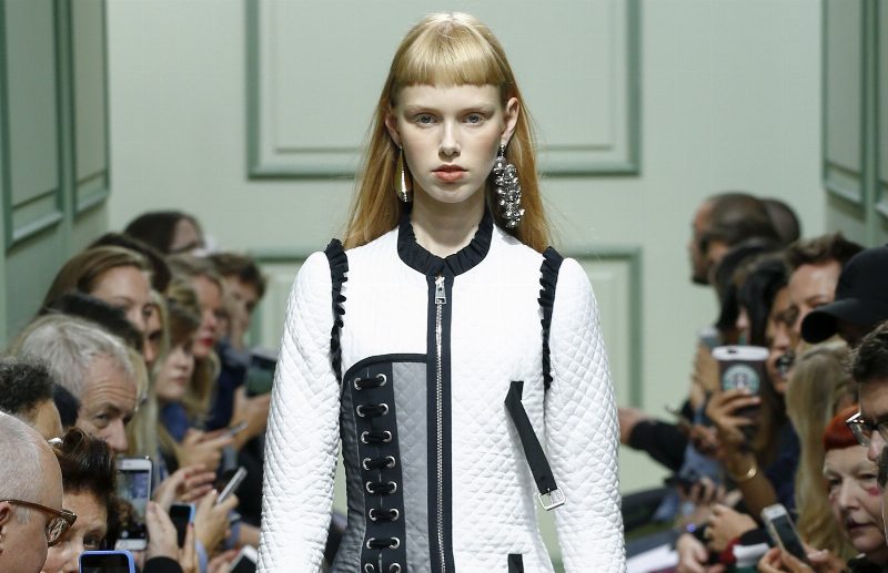 London Fashion Week: Показ J.W. Anderson Spring/Summer 2017