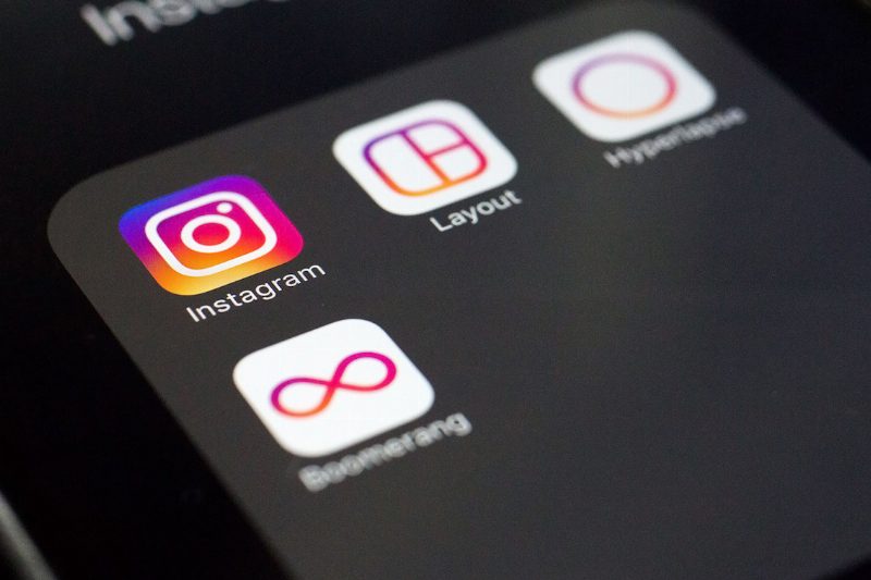 Промо-кампания, билборд и пресс-релиз: почему бренду необходим Instagram и как его грамотно вести