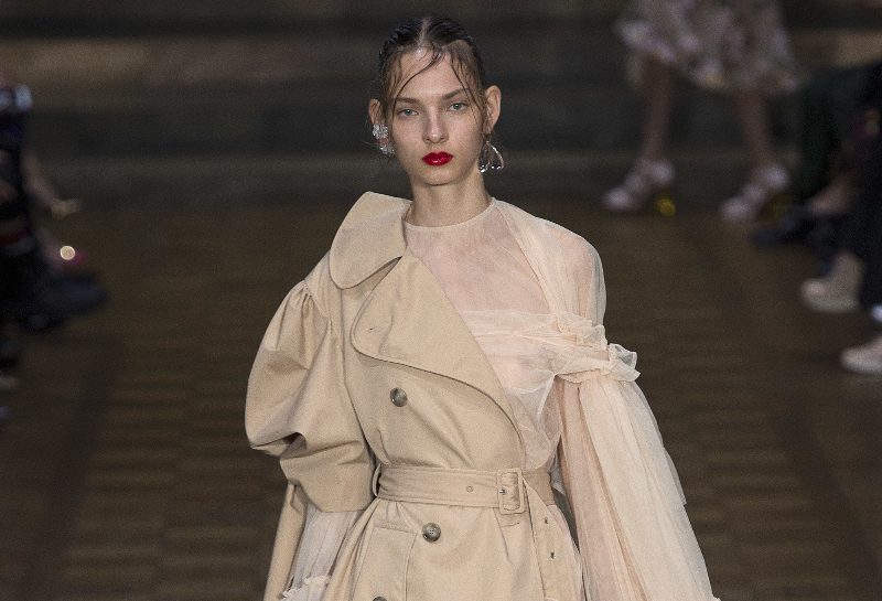 London Fashion Week: Показ Simone Rocha Spring/Summer 2017