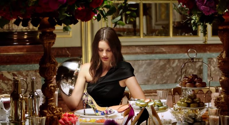 Новая коллекция обуви Jimmy Choo с кристаллами Swarovski
