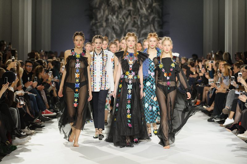 Естественность и природная красота в коллекции NAVRO S/S'17