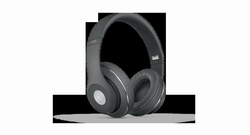 Александр Вэнг разработал дизайн наушников совместно с компанией Beats