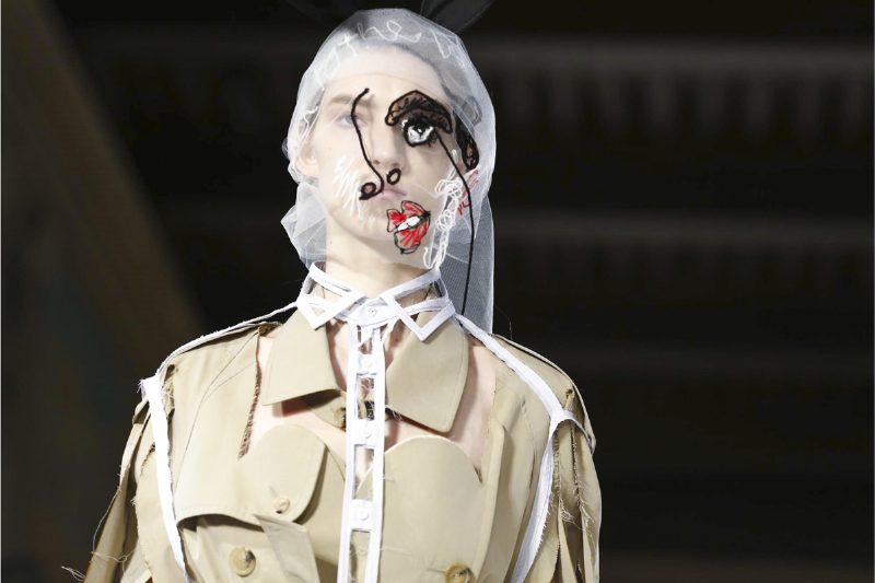 Джон Гальяно представил кутюрную коллекцию для Maison Margiela Spring 2017