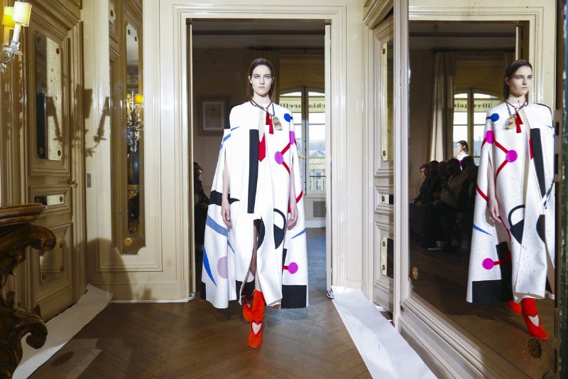 В Париже состоялся кутюрный показ французского Дома Schiaparelli