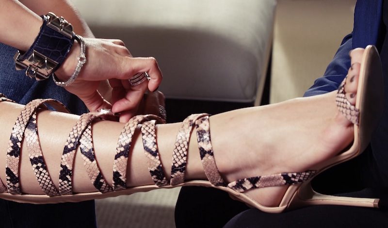 Обувь из коллекции Giuseppe for Jennifer Lopez поступила в продажу