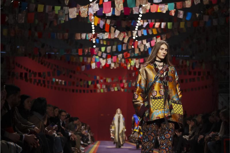 Фестиваль мира в коллекции Etro FW 17-18
