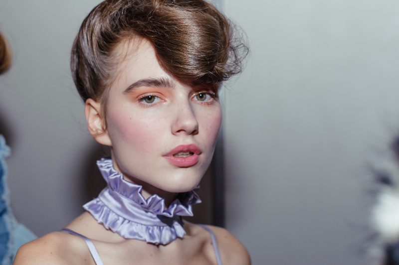 «Макияж без макияжа» на показе FLOW the Label FW 17-18