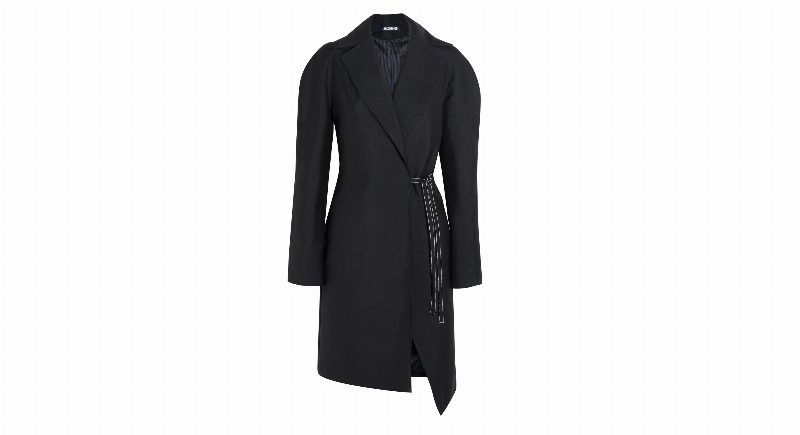 Вещь дня: Пальто Jacquemus