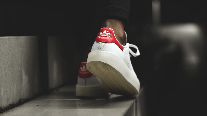 Больше никакого «ящика»: adidas полностью отказывается от рекламы на ТВ