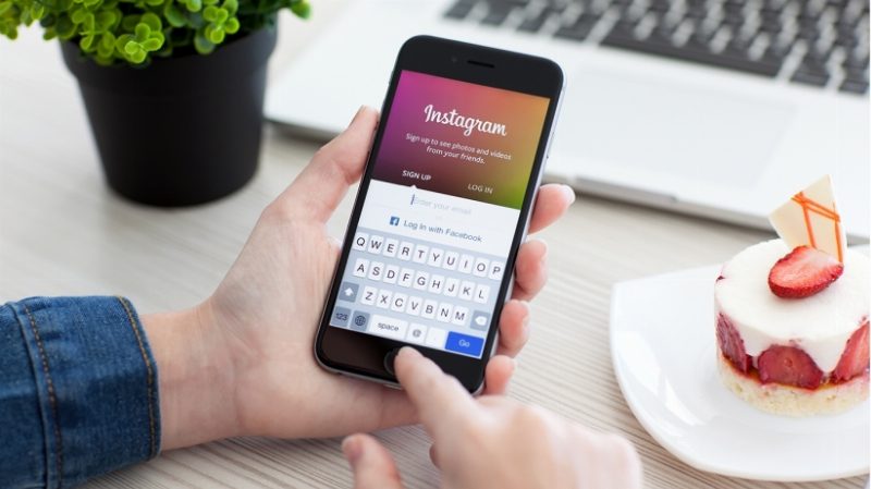 Instagram позволит публиковать фото через мобильный браузер