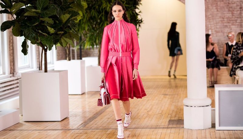 Современная хип-хоп культура Америки в новом круизном показе Valentino
