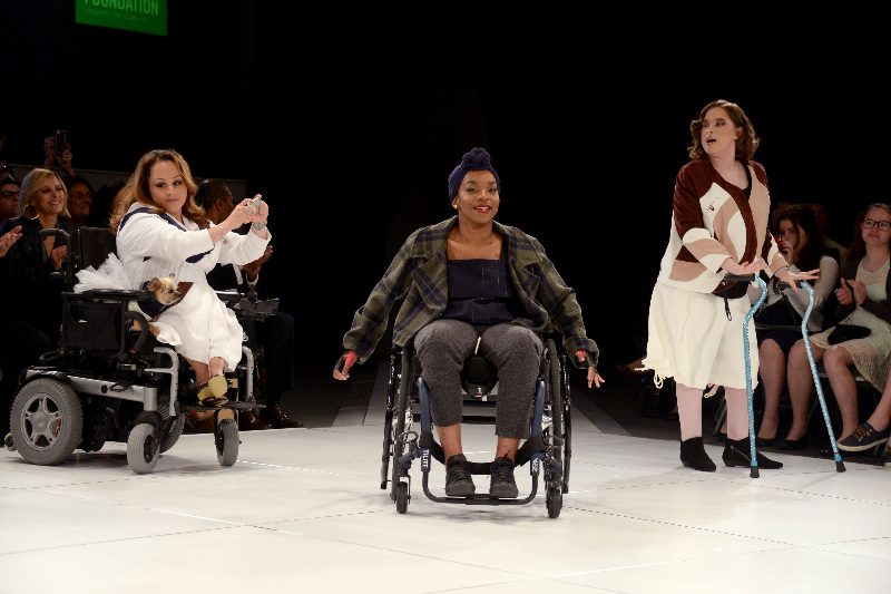 Design for Disability: в показе Дерека Лэма приняли участие модели с церебральным параличом