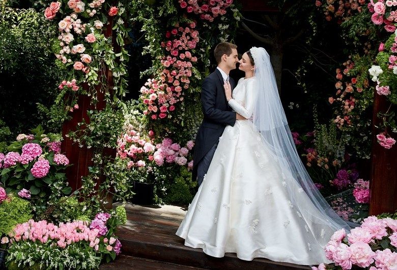 Как выглядело свадебное платье Миранды Керр от Dior