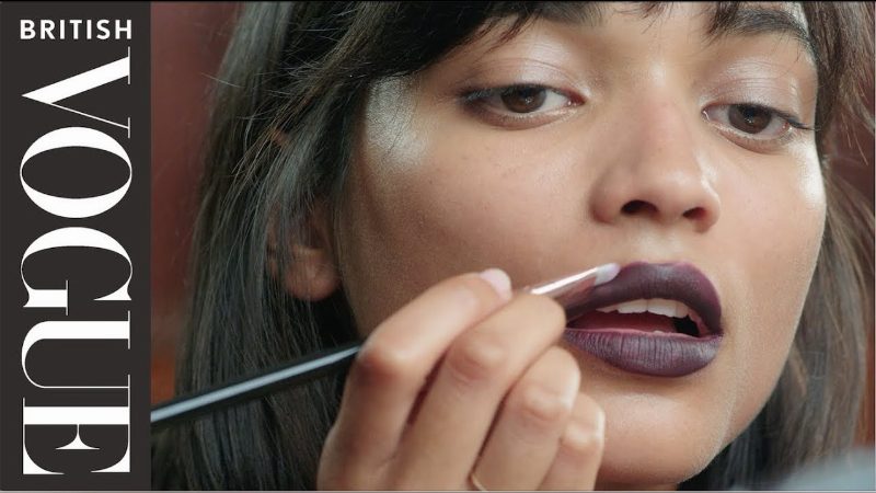 Британский Vogue дает уроки красоты