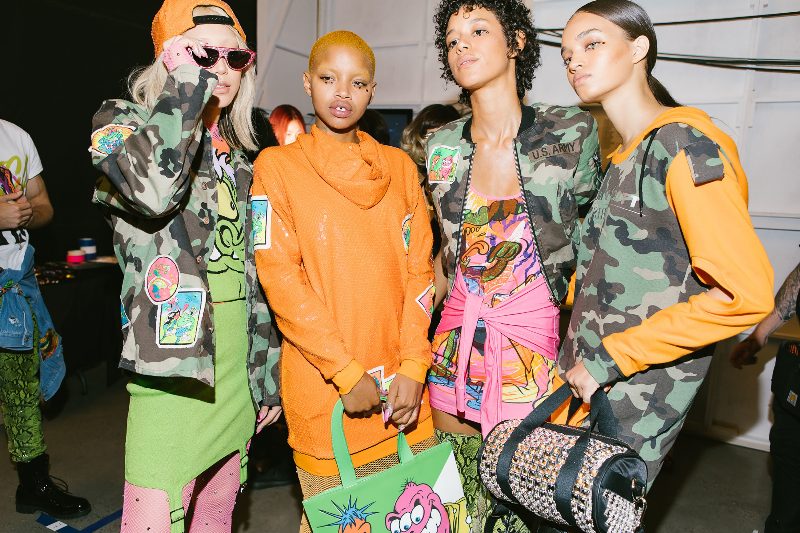 Назад в будущее: монстры, рейв и стразы в коллекции Jeremy Scott SS'18
