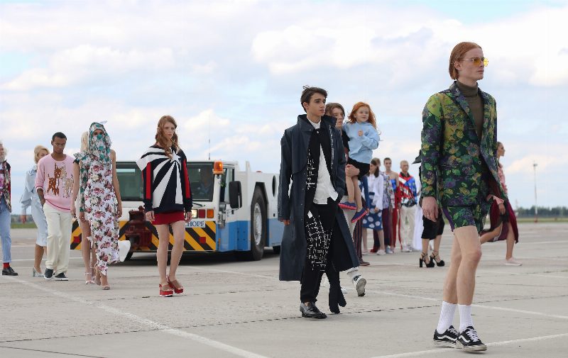 Вызов Vetements и Balenciaga от украинского бренда Jean Gritsfeldt SS'18 на UFW