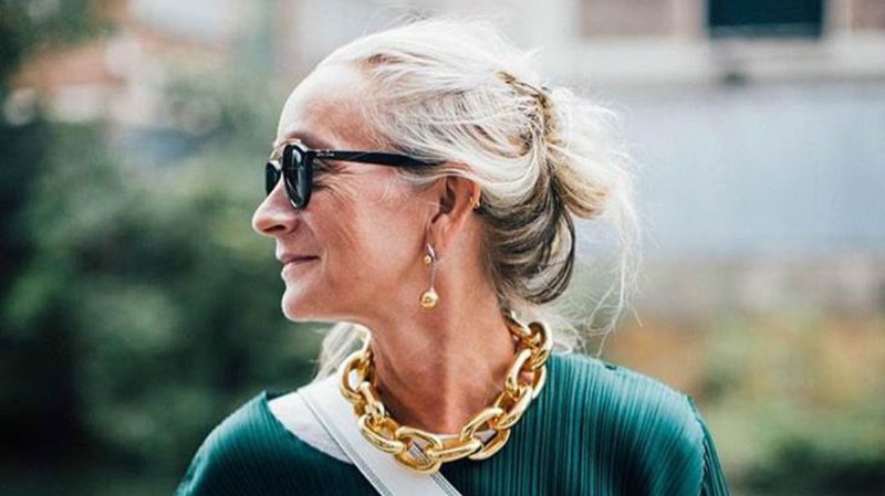 Бывший директор отдела моды British Vogue будет учить стайлингу