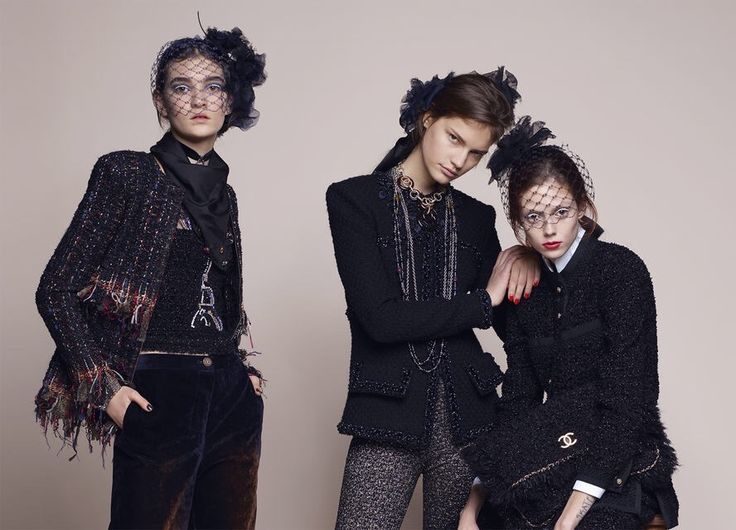 Коса до пояса: прически с показа Chanel Métiers d'Art