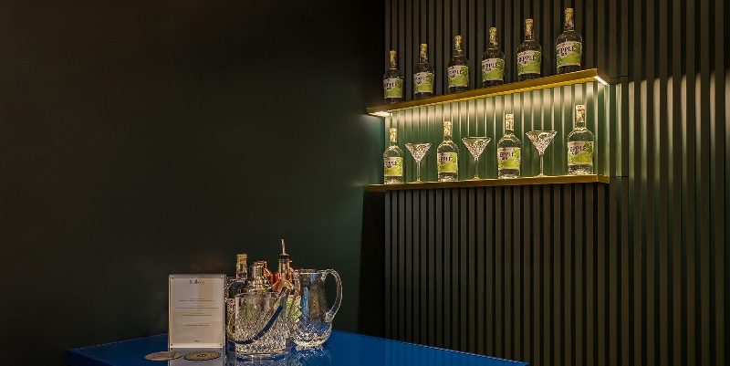 Бренд Mulberry открыл секретный бар в Лондоне