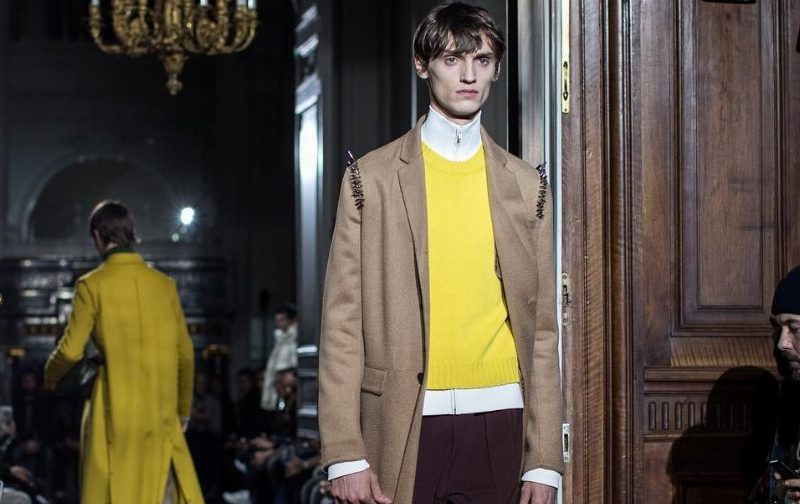 Мамина радость, папина гордость: коллекция Valentino Fall 2018 Menswear