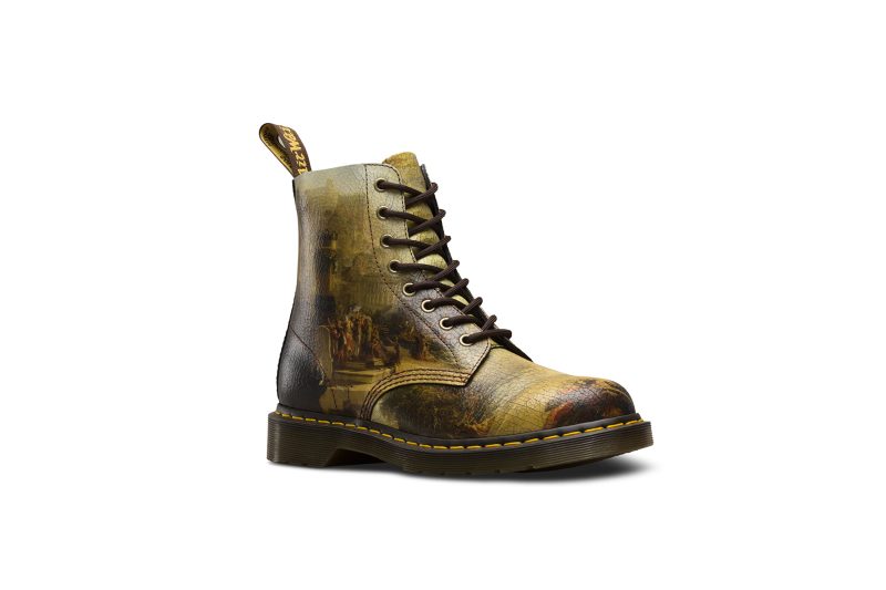 Dr. Martens выпустил коллекцию обуви и аксессуаров с картинами