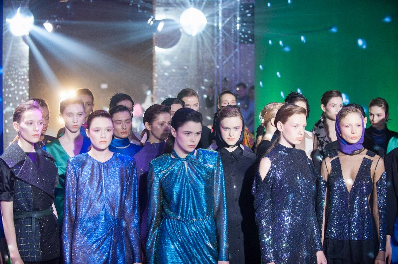 Биолюминесценция и зарождение клубной культуры в коллекции Poustovit FW’18/19 на UFW
