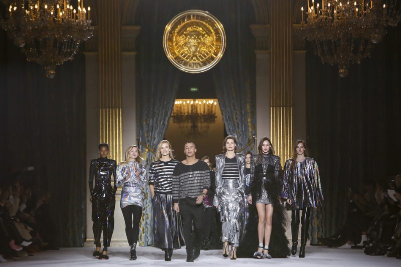 Пластик и неоновые оттенки в коллекции Balmain FW’18/19