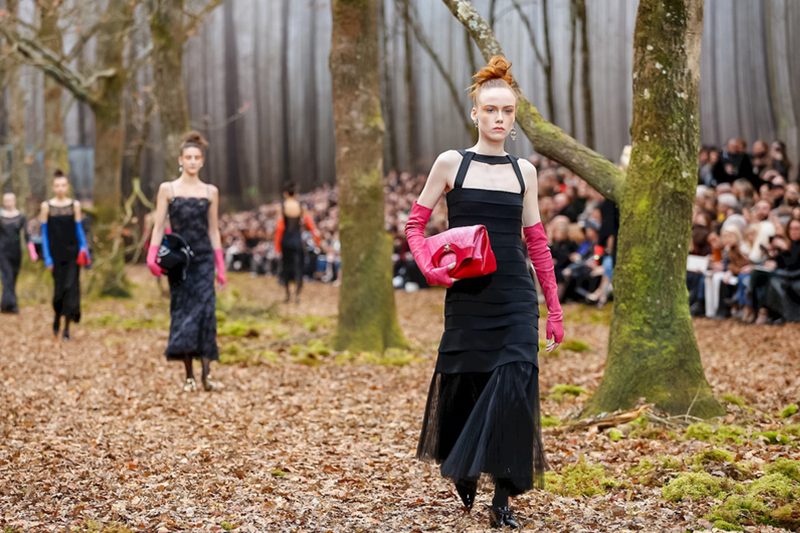 Лесная жительница на показе Chanel FW’18/19