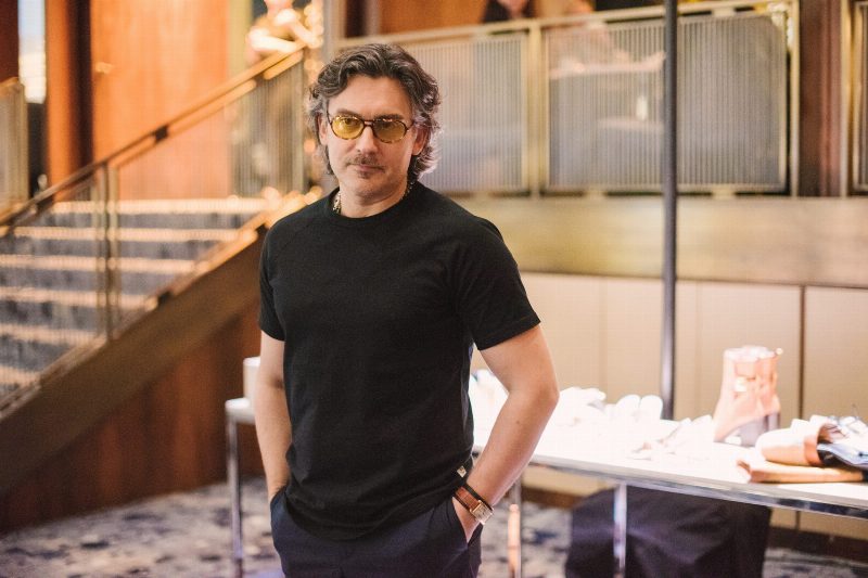 На бывшего креативного директора бренда Stuart Weitzman подали в суд