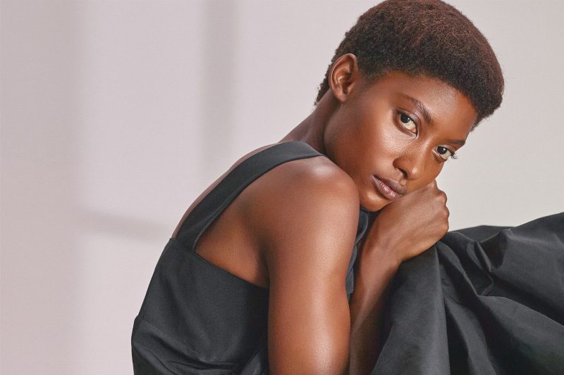 Французская роскошь 60-х в коллекции Rochas Resort 2019