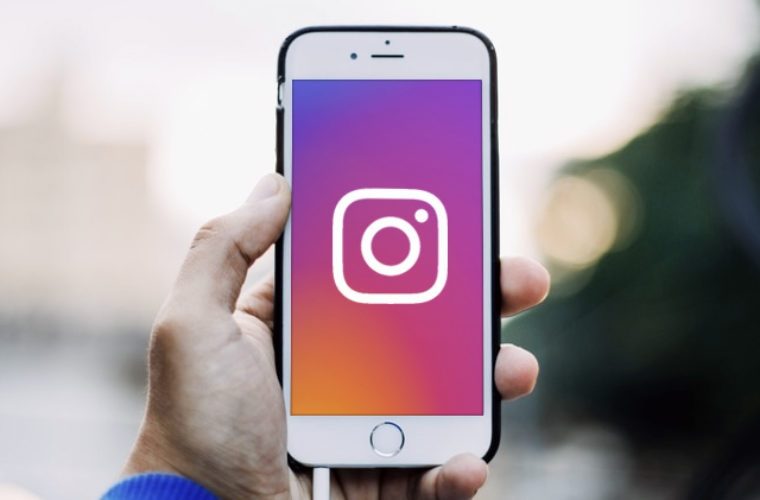 Instagram позволит видеозвонки