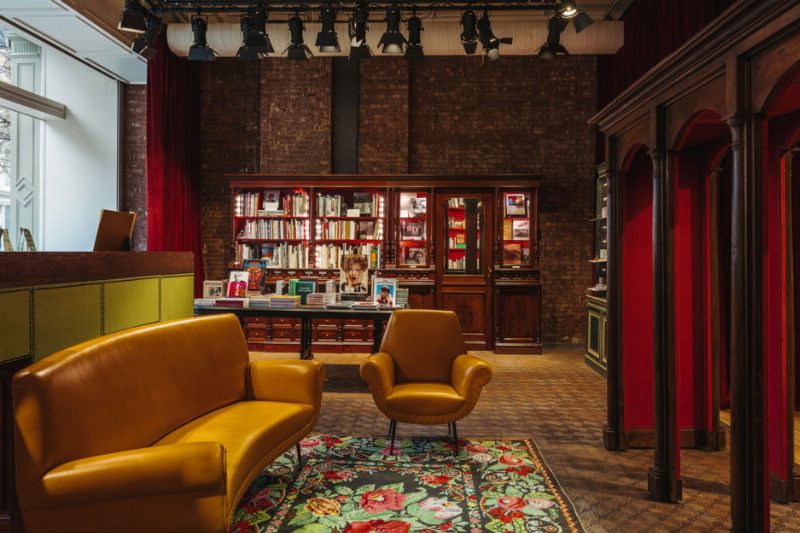 Gucci открыл книжный магазин в Нью-Йорке