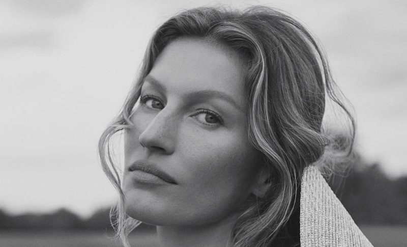 Gallery: 38-летняя Жизель Бюндхен в съемке для Vogue Brazil