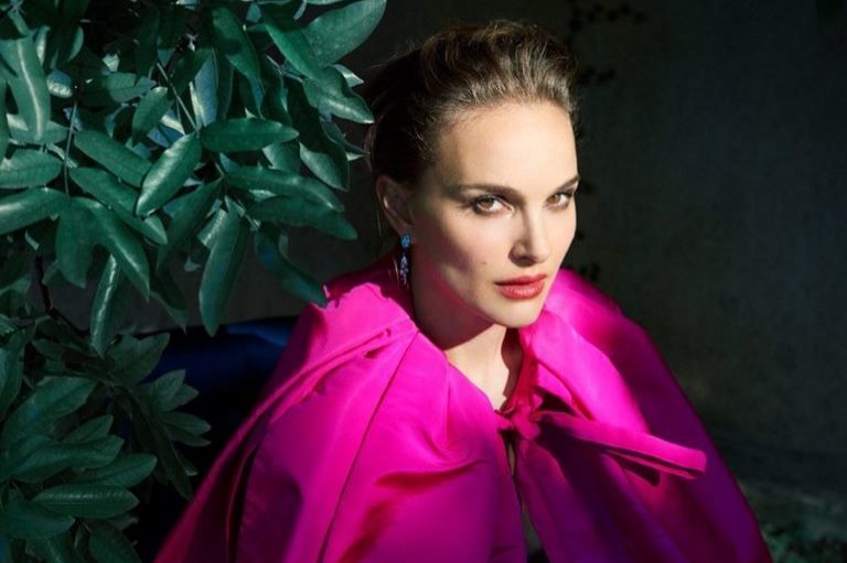Gallery: Актриса Натали Портман в кутюрных нарядах для Vanity Fair